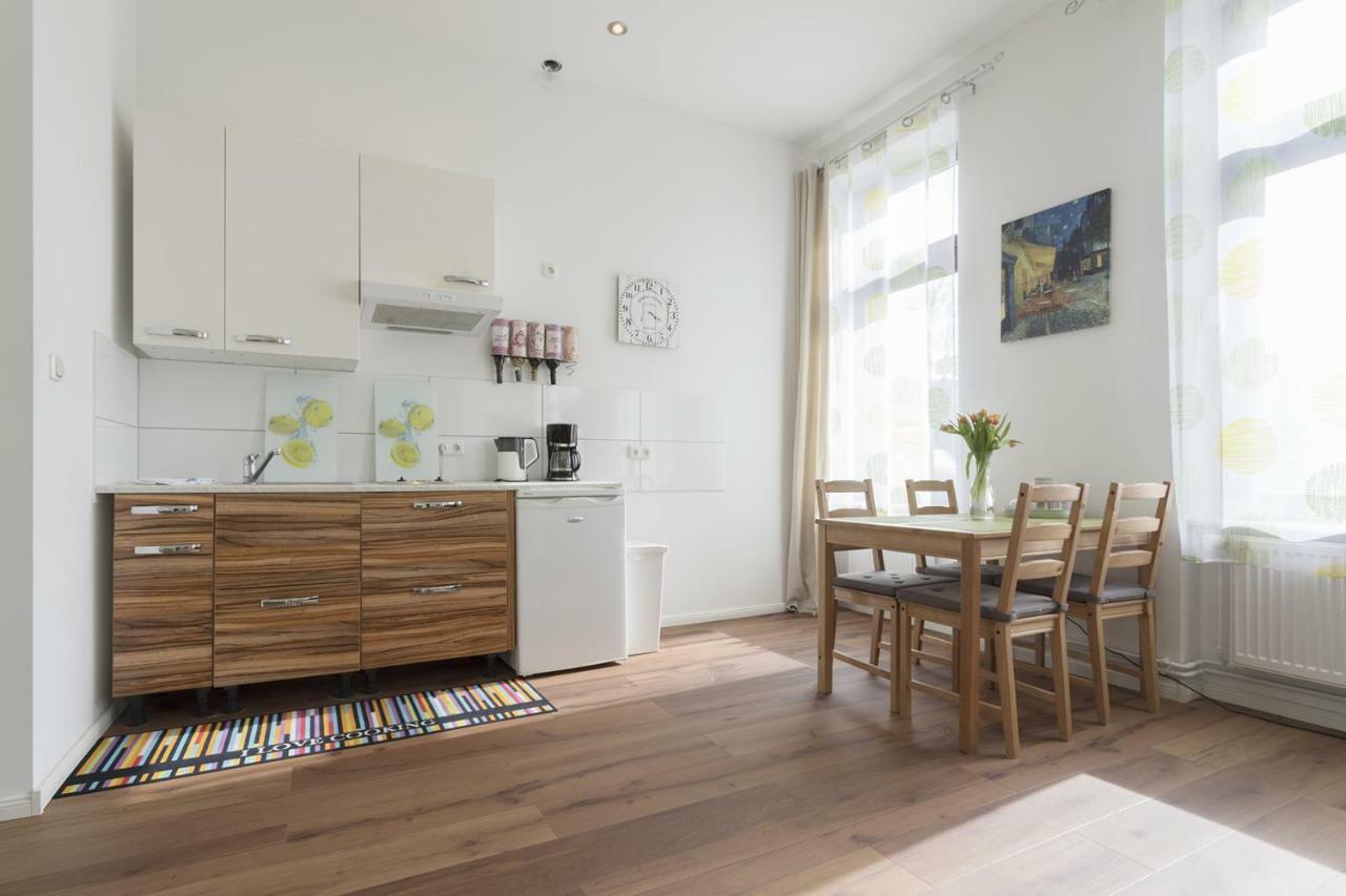 Studio Apartment Niemetzstr 51 Berlin Exterior photo